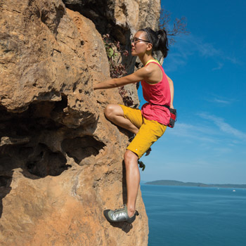 One expert compared not treating patients with eosinophilic esophagitis to free solo rock climbing the practice of not using ropes or other safety measures In this clinical scenario t
