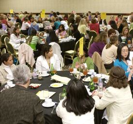 Internists gathered at the Networking Luncheon for Women Physicians at Internal Medicine 2007 in San Diego